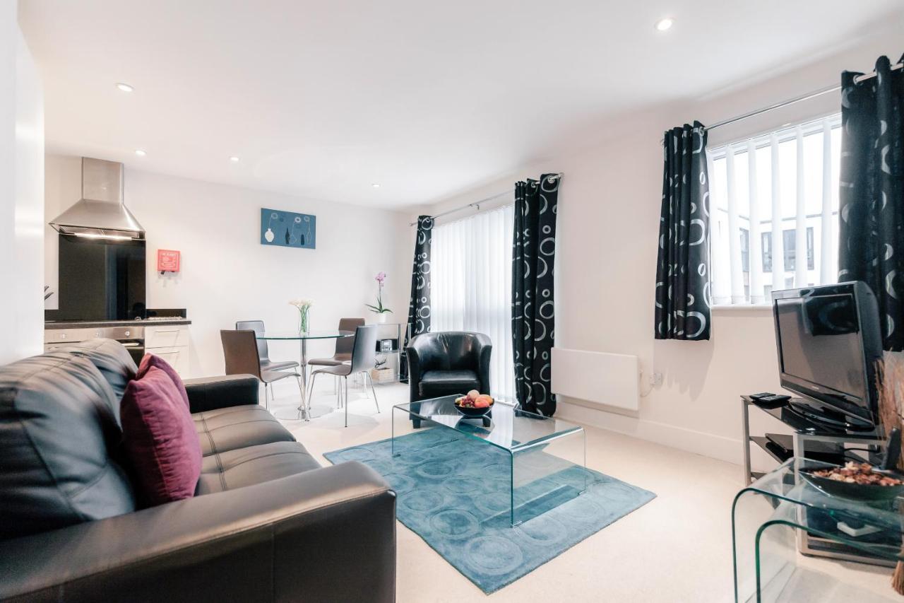 Roomspace Serviced Apartments - Capitol Square Epsom Ruang foto